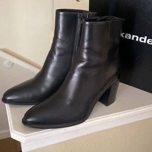 Alexander Wang Black Leather Anna Calf Ankle Boot Size 9.5 (39.5) New worn once.